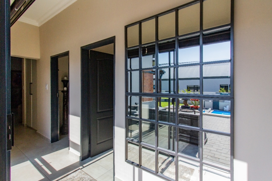 3 Bedroom Property for Sale in Landsmeer Residential Estate North West